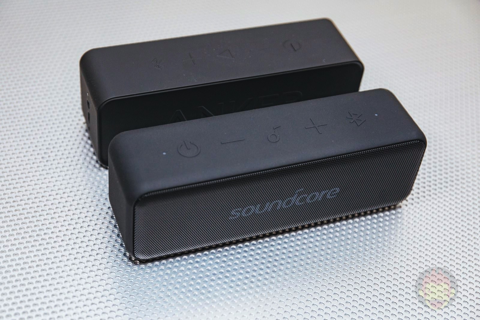 Anker-Soundcore-Motion-B-Wireless-Speaker-06.jpg