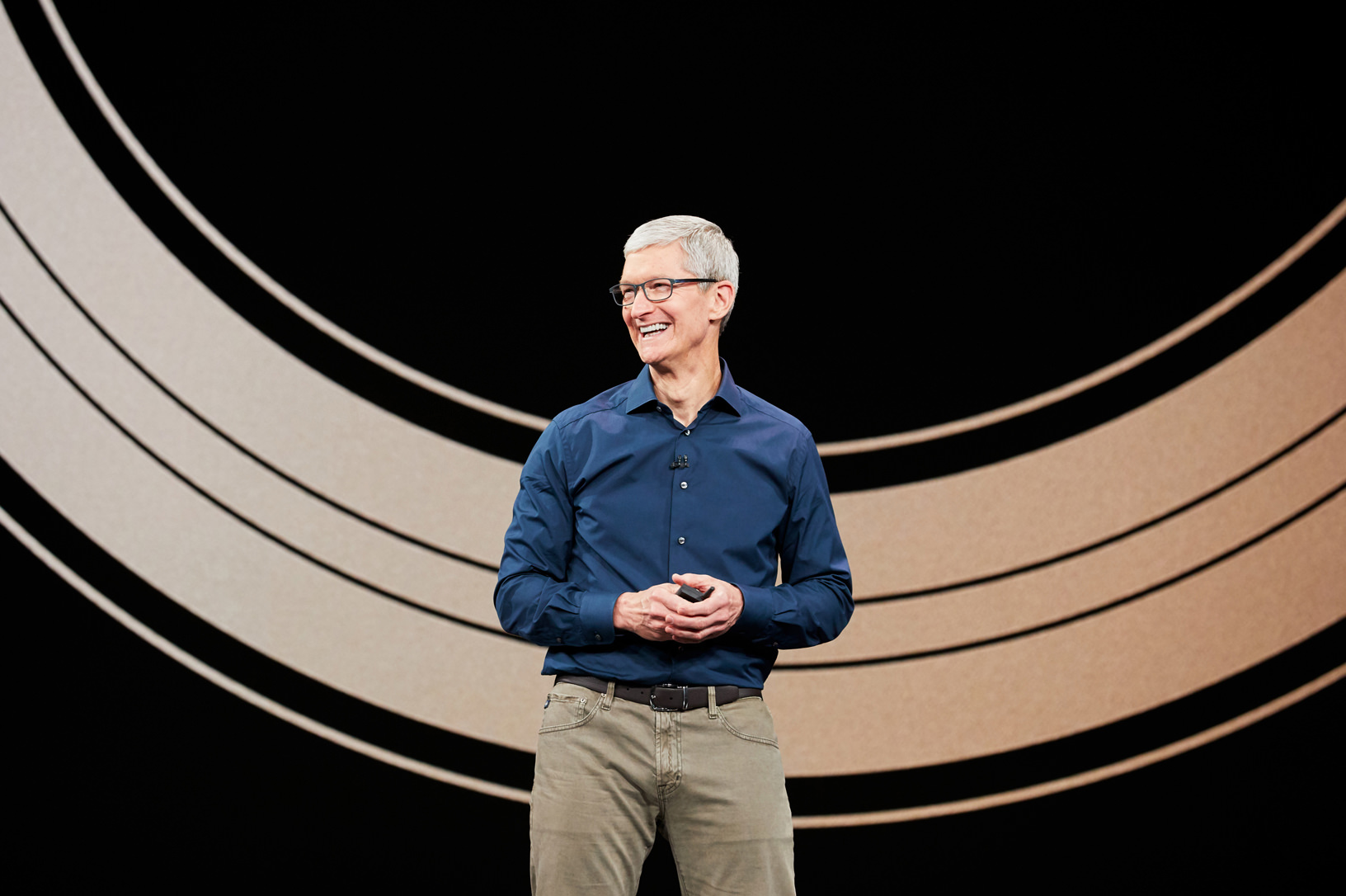 Apple-keynote-Tim-Cook-September-event-09122018.jpg