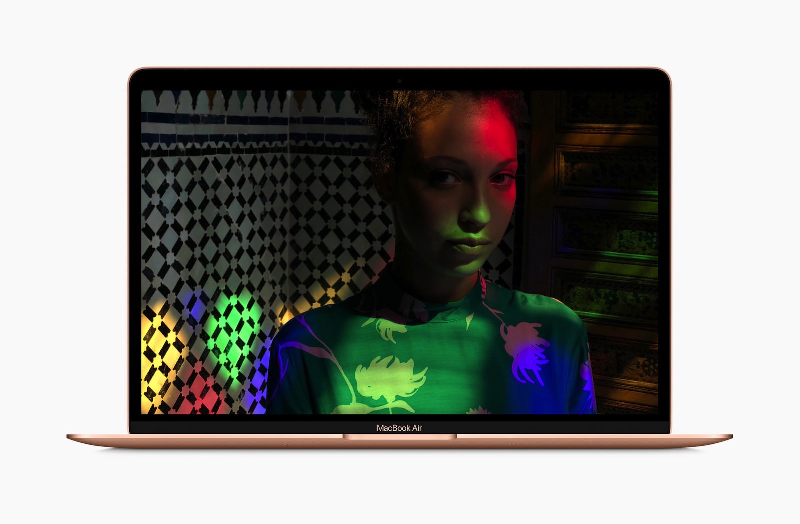 MacBook-Air-Retina-Display-10302018.jpg