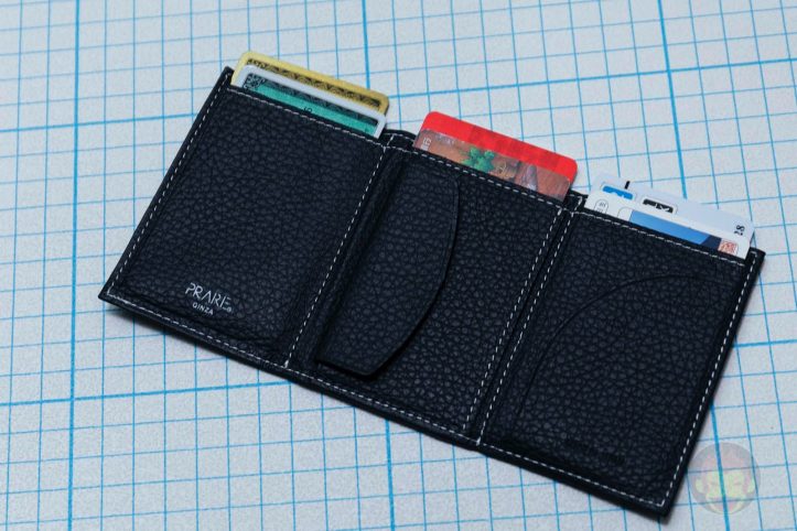 PRESSo-pique-minimal-wallet-for-cashless-12.jpg