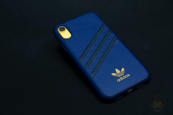 adidas-Originals-Moulded-Case-09.jpg