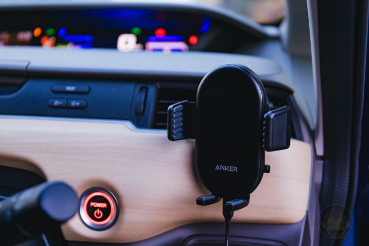 Anker-PowerWave-7_5-Car-Mount-04.jpg