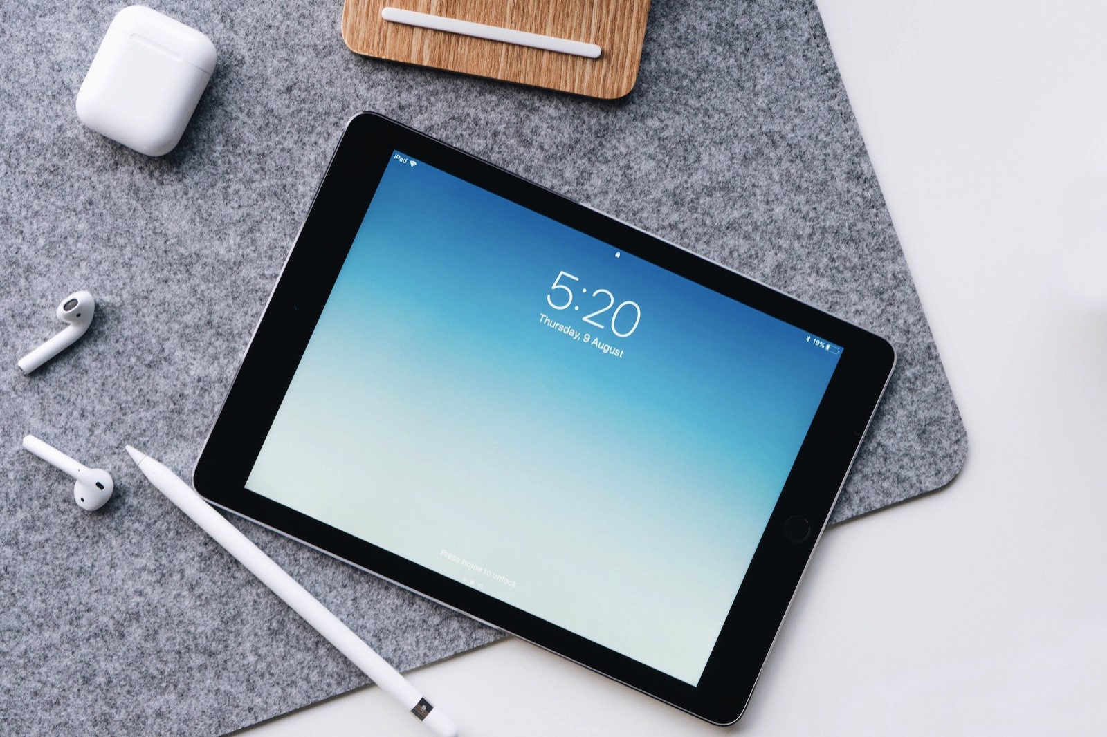 9.7インチ型iPad、2019年登場予定の新モデルは10.2インチディスプレイ ...