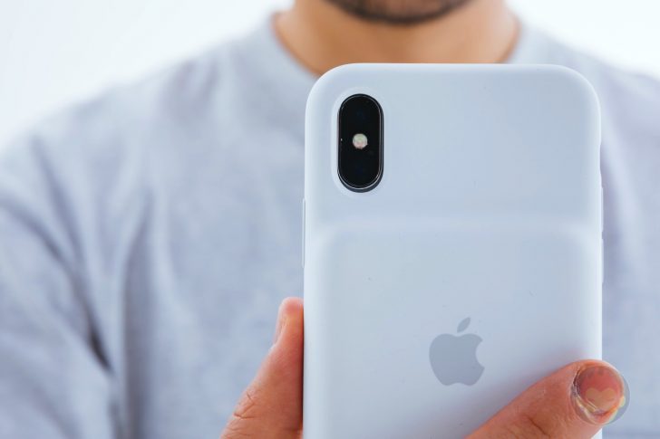 Smart-Battery-Case-for-iPhoneXS-Review-22.jpg