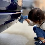 My-daughter-washing-the-car-01.jpg