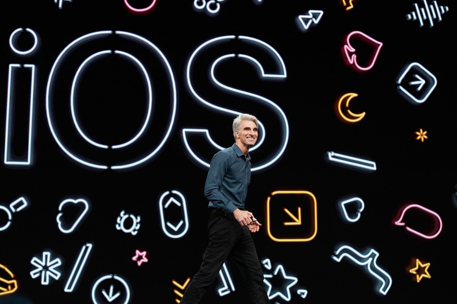 Apple-highlights-from-wwdc19-Craig-Federighi-unveils-iOS13-06032019.jpg