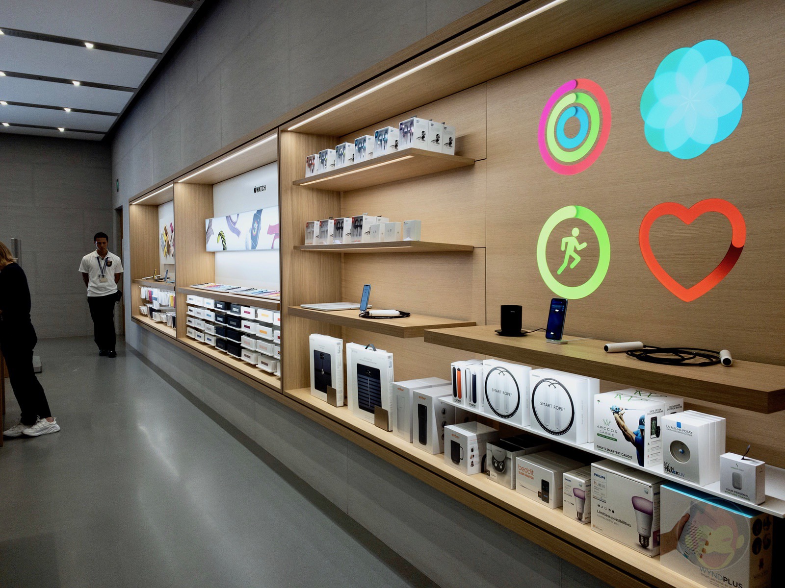 Apple-Store-Omotesando-Basement-floor-renewal-09.jpg