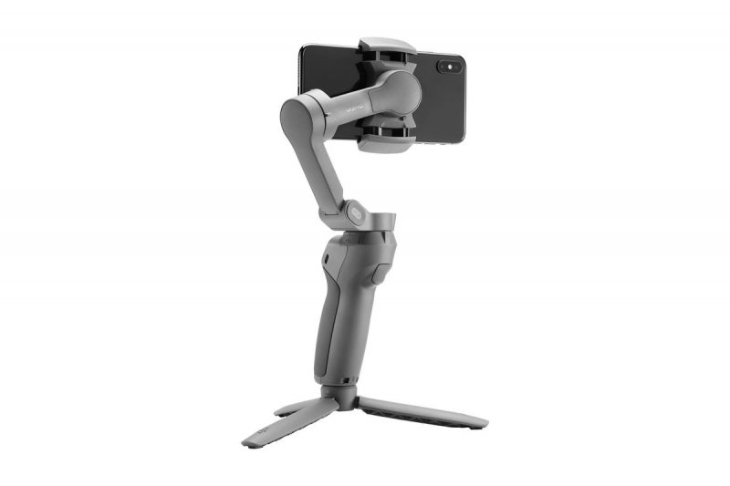 DJI-Osmo-Mobile-3-4