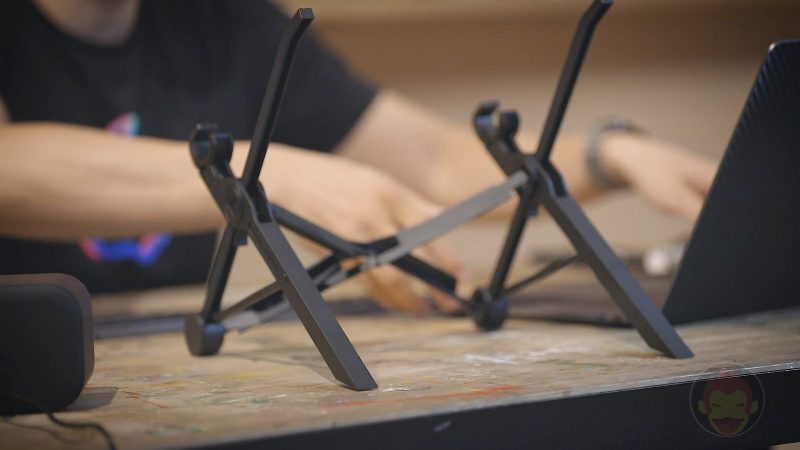 NEXSTAND-Notebook-PC-MacBook-Stand-Review-11.jpg