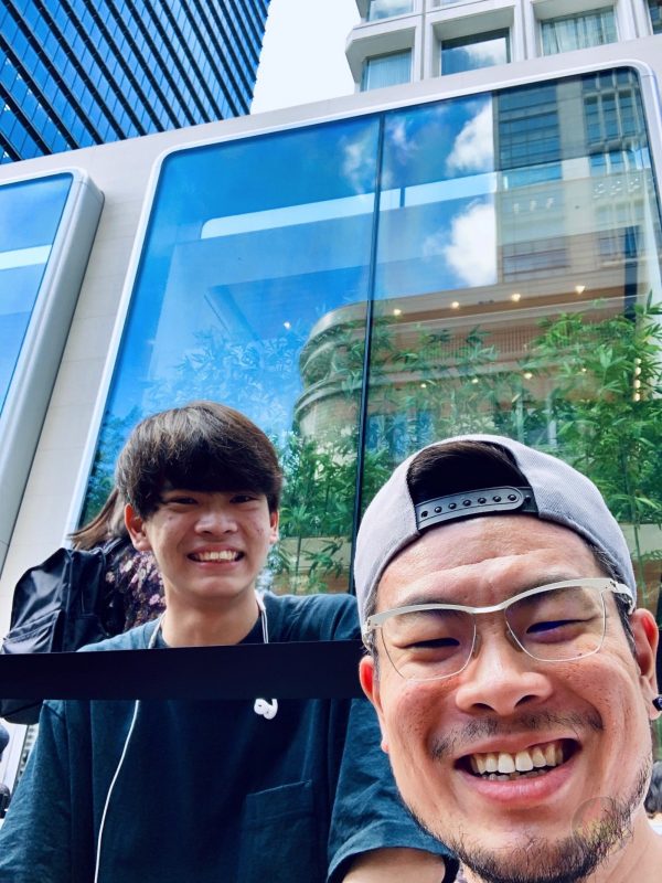Apple-Marunouchi-Grand-Open-Day-05.jpg