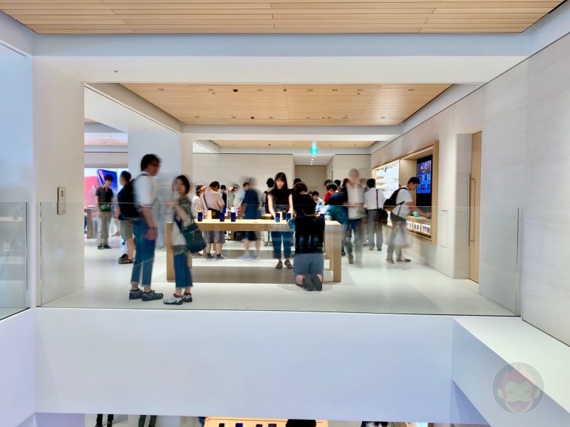 Apple-Marunouchi-Grand-Open-Day-38.jpg