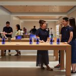 Apple-Marunouchi-opens-saturday-in-Tokyo-team-members-090419.jpg