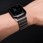 Apple-Watch-Nomad-Titanium-Band-Review-32.jpg