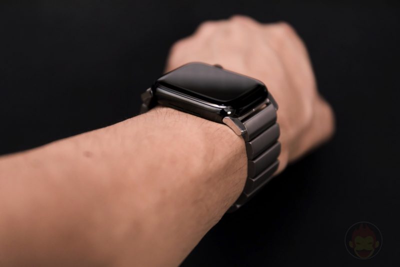 Apple-Watch-Nomad-Titanium-Band-Review-34.jpg