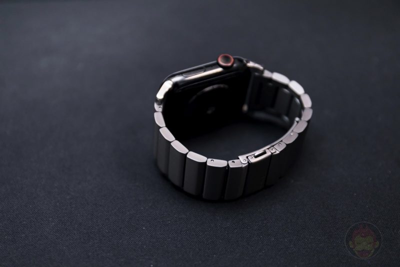 Apple-Watch-Nomad-Titanium-Band-Review-40.jpg