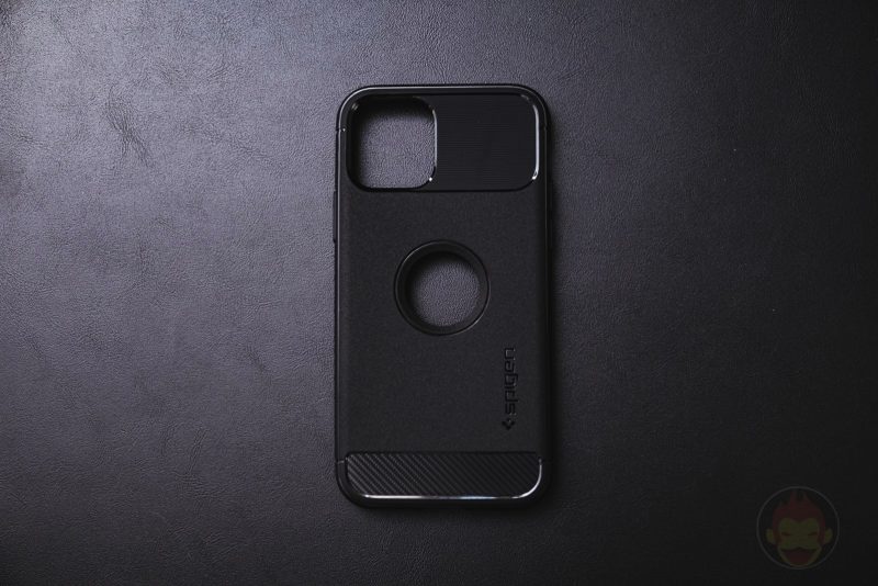 Spigen-iPhone-11-Pro-Case-Review-02.jpg