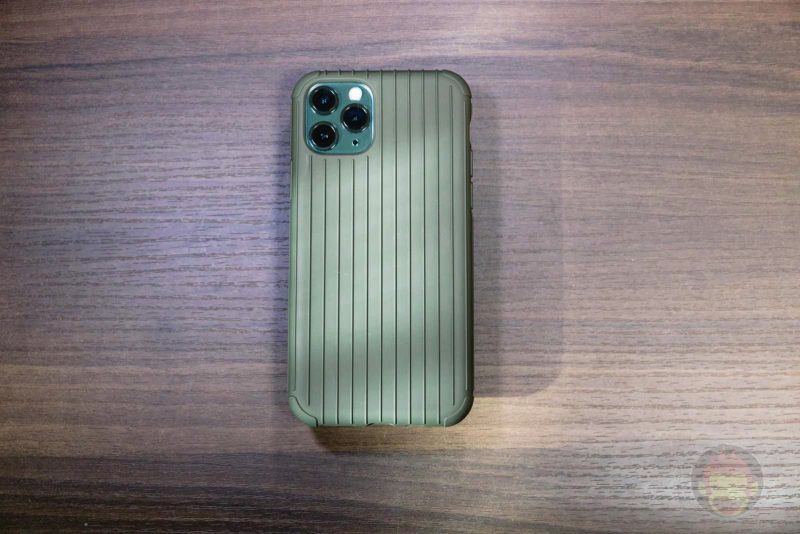 GRAMAS-Rib-Light-TPU-Shell-Case-for-iPhone11Pro-Review-09.jpg