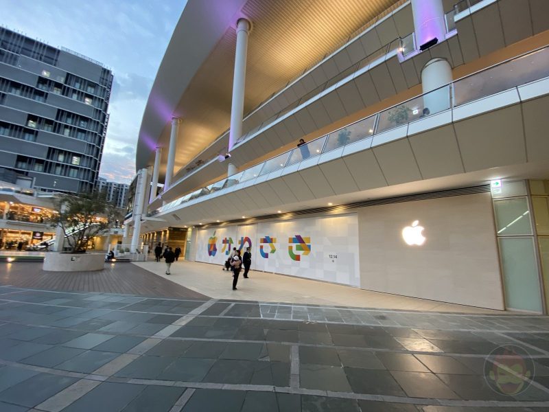 Apple-Kawasaki-Before-Grand-Open-13.jpg