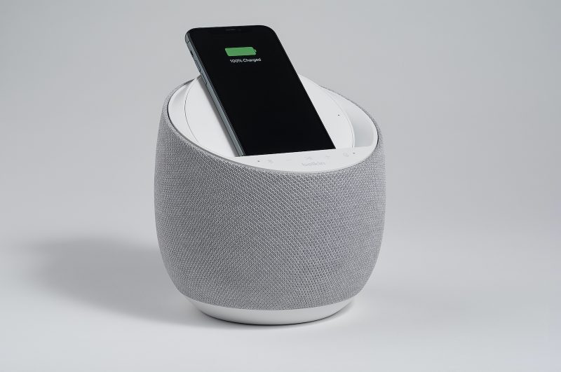 SOUNDFORM ELITE™ Hi-Fi Smart Speaker + Wireless Charger 4