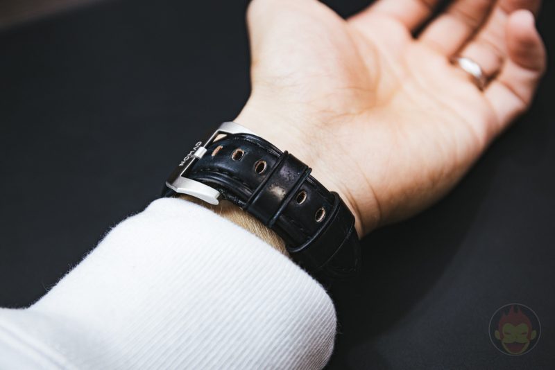 Apple-Watch-NOMAD-Shell-Cordovan-Strap-Review-10.jpg