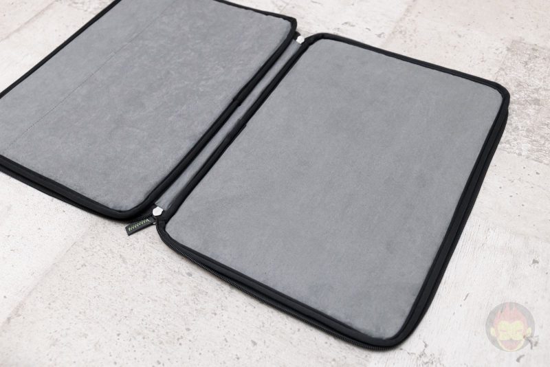Simplism-BookZip-Case-for-MBP16-review-06.jpg
