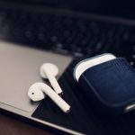 AirPods-and-MacBook-Pro-13inch-01.jpg