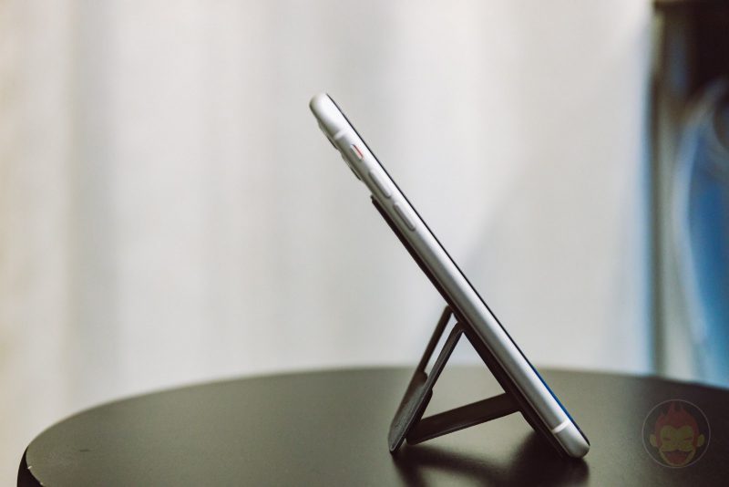 FoldStand-Card-Case-Smartphone-Stand-Review-04.jpg