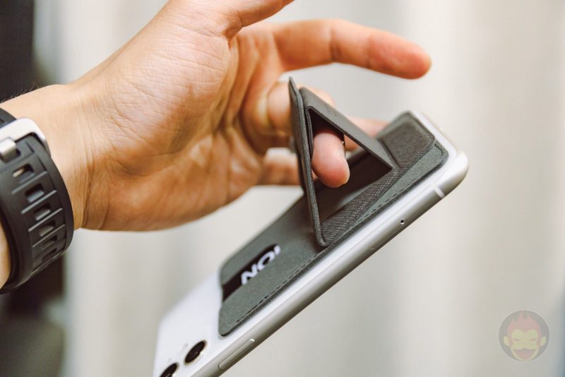 FoldStand-Card-Case-Smartphone-Stand-Review-11.jpg