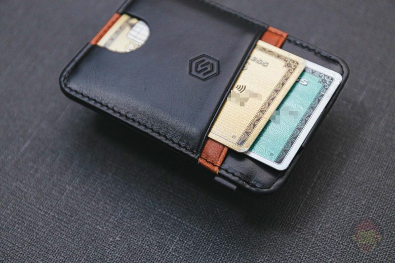 STRAPO-WALLET-Review-01.jpg