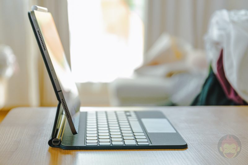 iPad-Pro-2020-11inch-Magic-Keyboard-Review-07.jpg