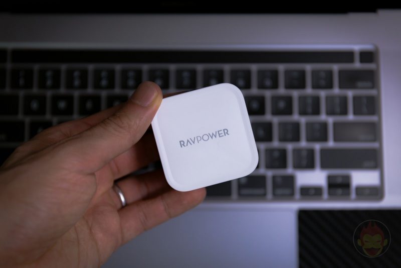 RAVPower-RP-PC112-Review-03.jpg
