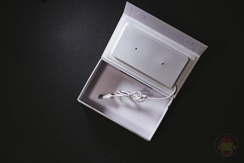 Papermade-UV-Sanitizer-Box-02.jpg