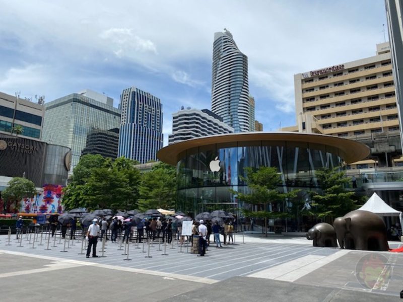 Apple-Thailand-Apple-Central-World-14.jpg