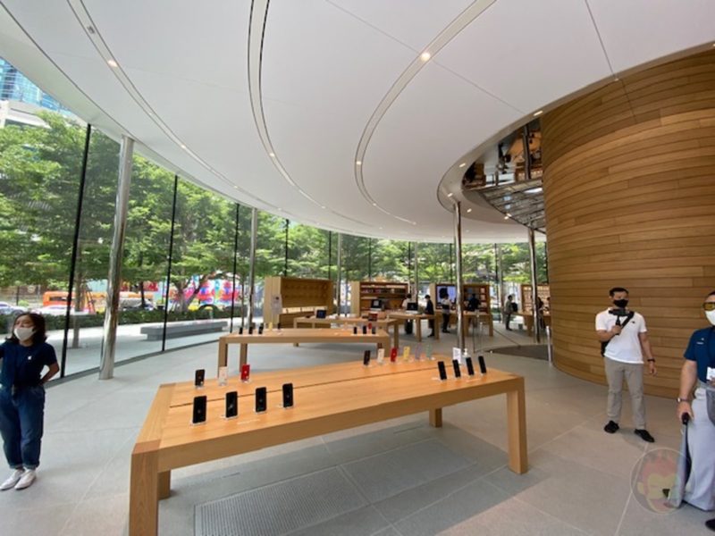 Apple-Thailand-Apple-Central-World-25.jpg