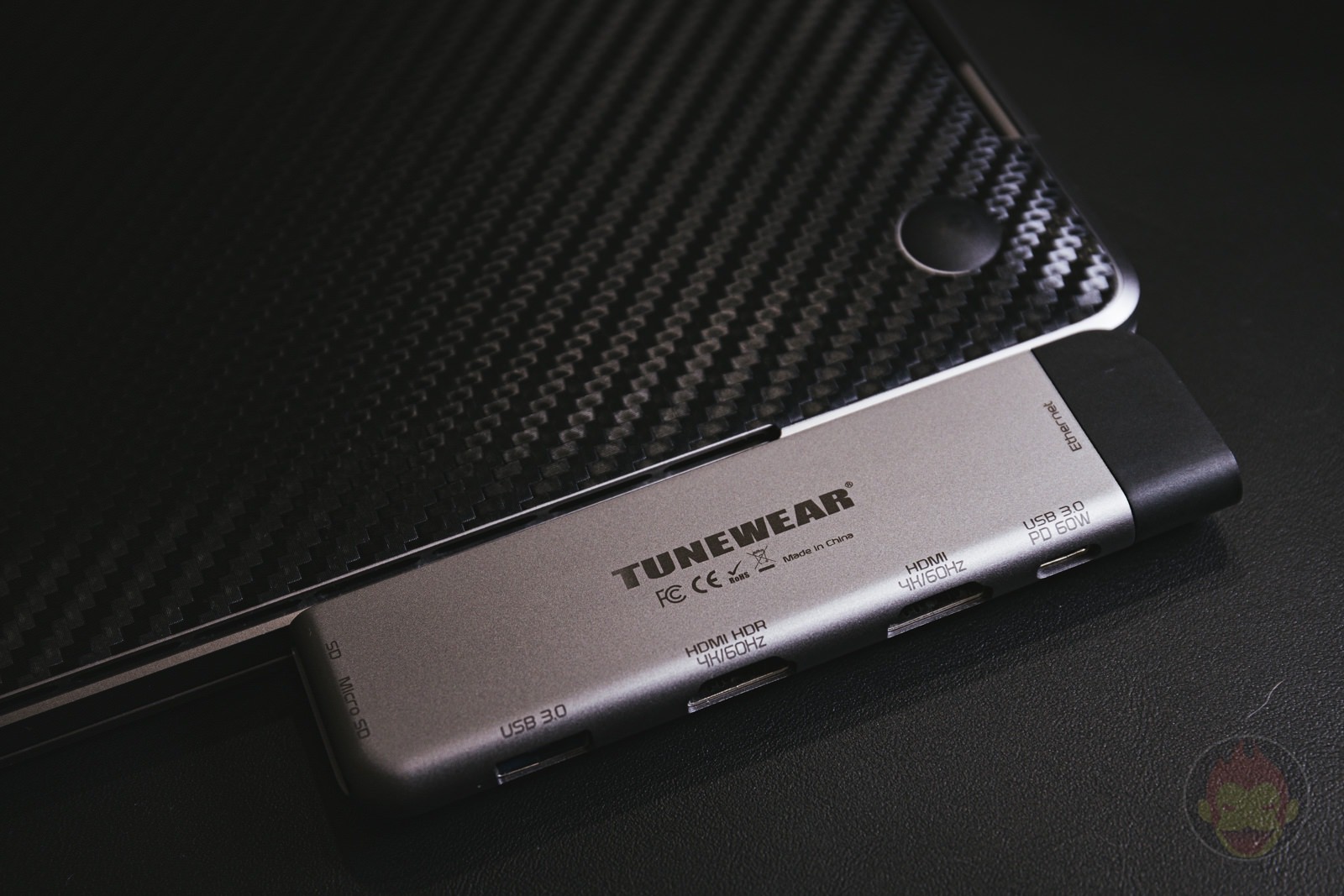 TUNEWEAR ALMIGHTY DOCK TB4 review 06
