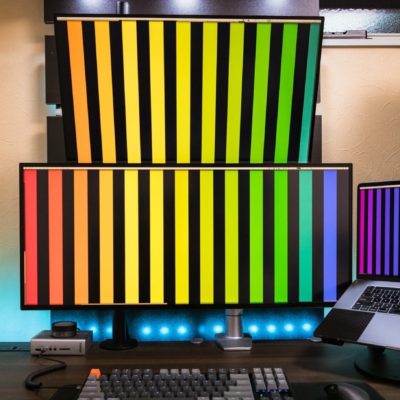 5K2Kウルトラワイド＋4Kのある作業環境：ロマンと実用性の絶妙なバランス