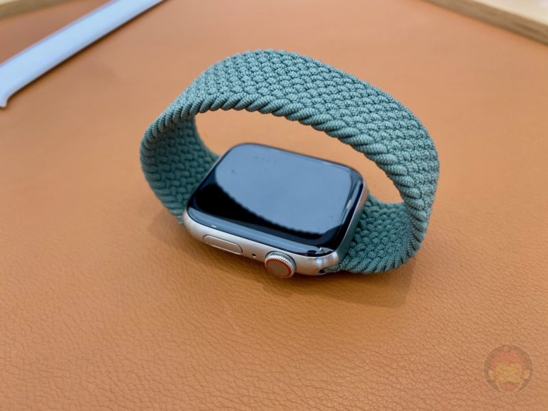 Apple-Watch-New-Band-Solo-Loops-16.jpg