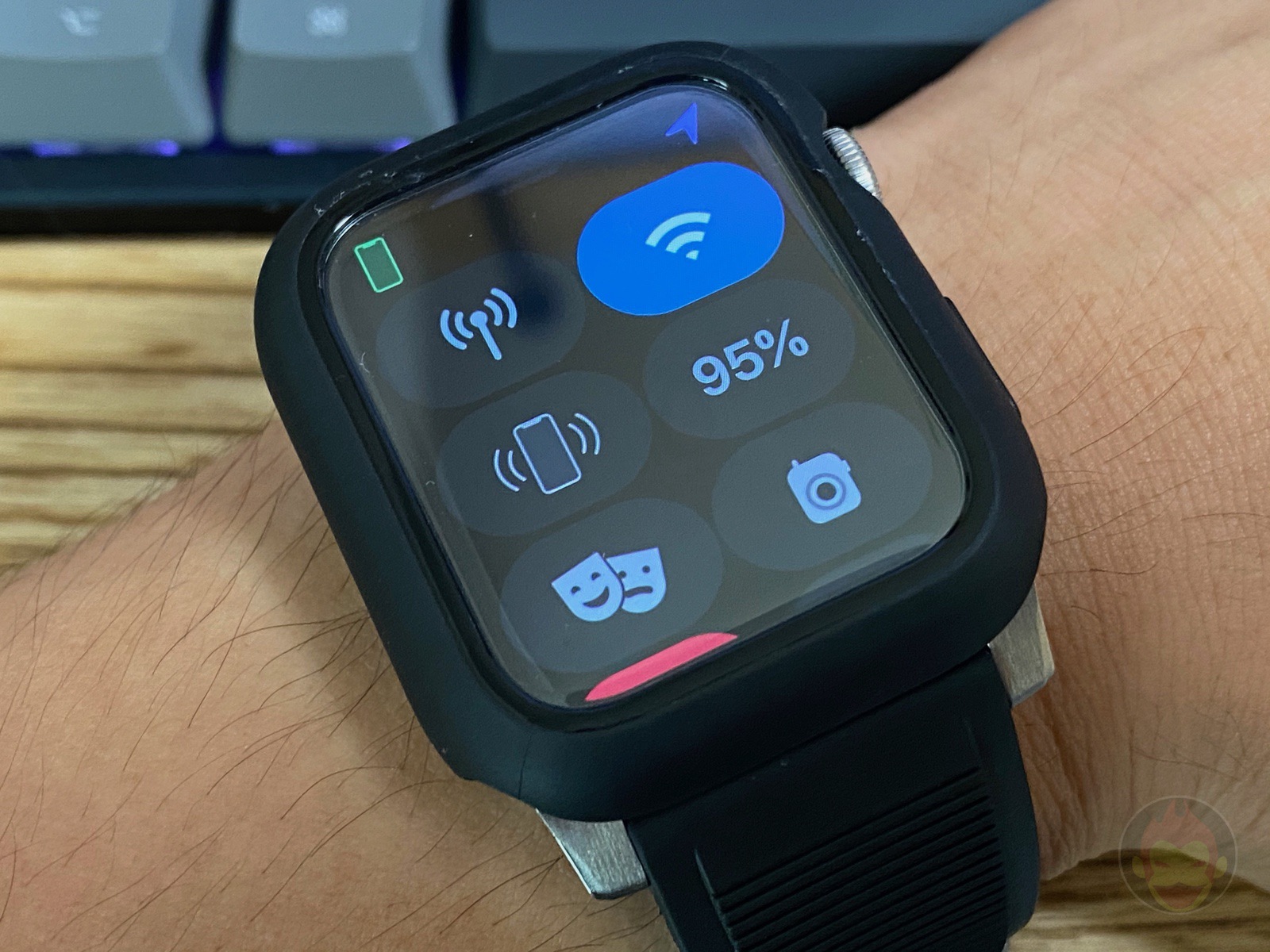 AppleWatchSeries6 With AODisplay OFF 06