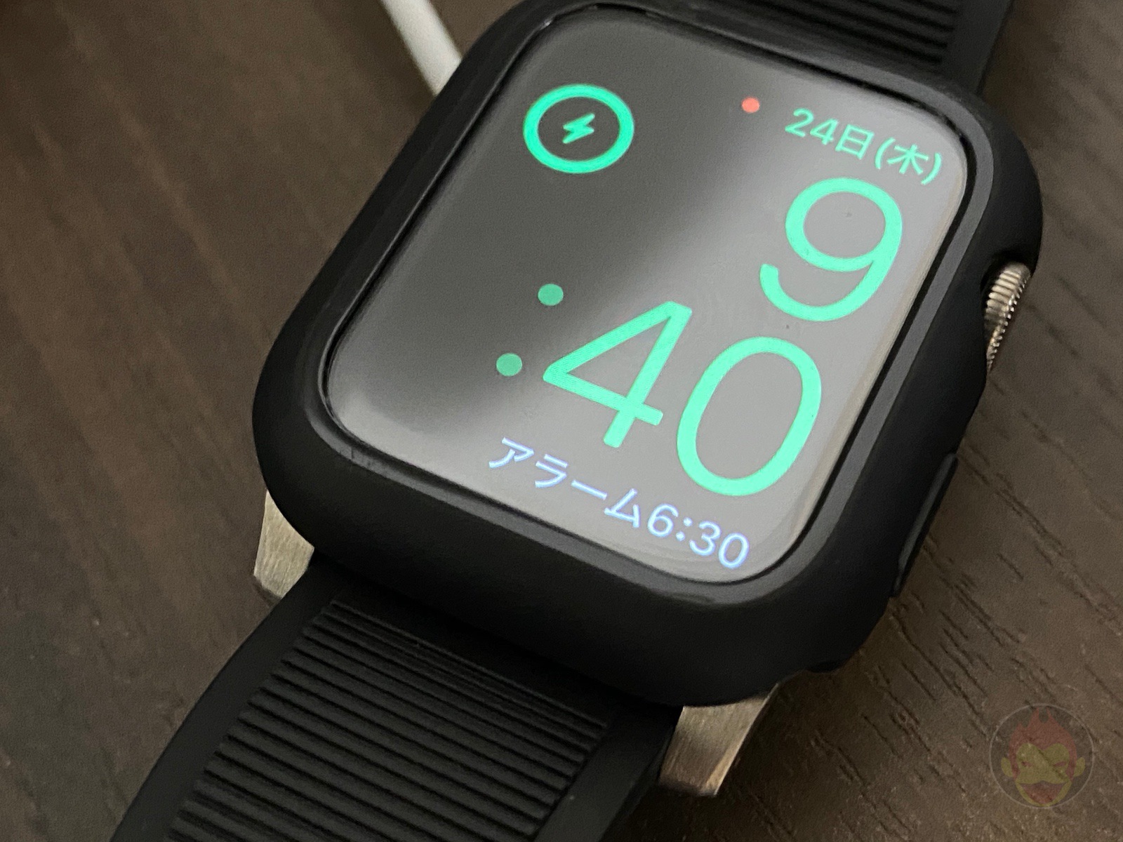 AppleWatchSeries6 With AODisplay OFF 07