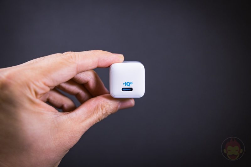 Anker-PowerPort-III-Nano-20W-Review-11.jpg