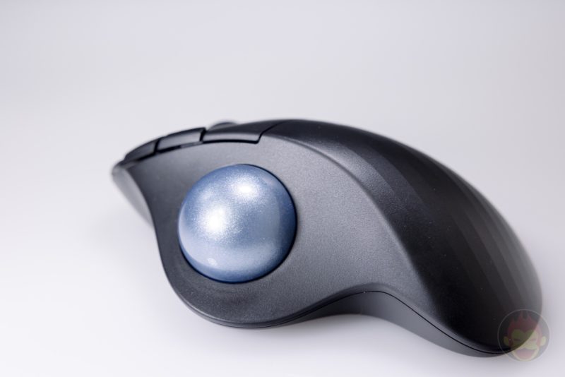 Logicool-ERGO-M575S-Trackball-Hands-on-07.jpg