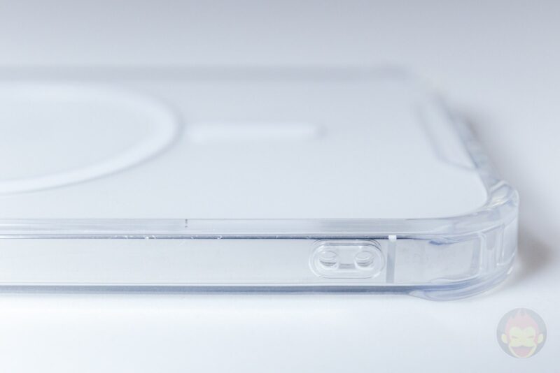 Beyeah-iPhone12Pro-Clear-MagSafe-Case-Review-03.jpg