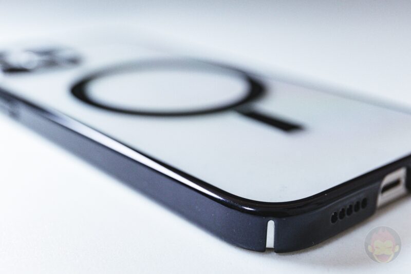 KAHITE-Black-MagSafe-iPhone-12-Pro-Case-06.jpg