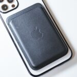 KAHITE-Black-MagSafe-iPhone-12-Pro-Case-08.jpg