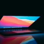 M1-MacBook-Pro-2020-Review-02.jpg