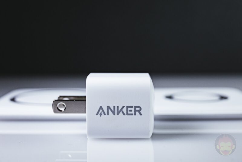 MagSafe-Duo-Charger-Review-05.jpg