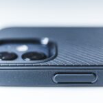 Spigen-Mag-Armour-iPhone12-Case-Review-05.jpg