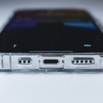 ZNX-ZENIX-iPhone12Pro-Clear-MagSafe-Case-Review-03.jpg