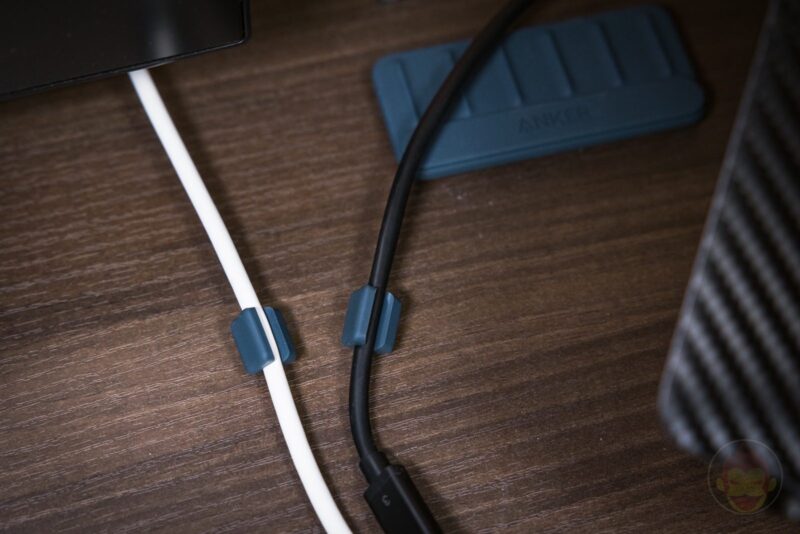 Anker-Magnetic-Cable-Holder-Review-07.jpg
