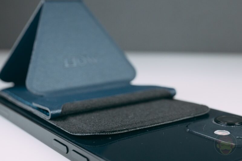 MOFT-magsafe-supported-magnetic-stand-review-02.jpg